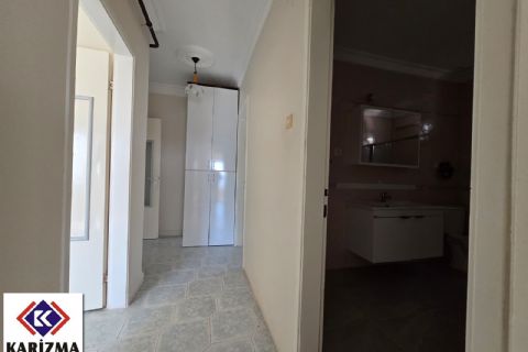 KARİZMA'DAN VİVALDİ SİTESİN'DE DENİZE SIFIR 4+1 KAFA DAİRE