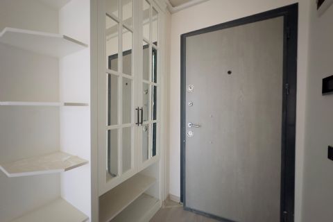 KARİZMA'DAN YATIRIMLIK 1 YAŞINDA OTOPARKLI HAVUZLU JENERATÖRLÜ 1+1