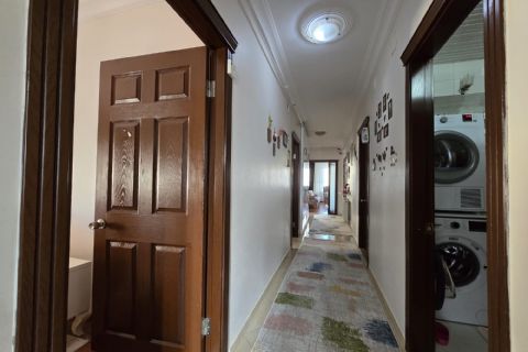 KARİZMA'DAN Yeni Mahalle'de Ana Yola Yakın, Geniş 3+1 Daire