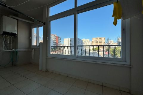 KARİZMA'DAN YENİ MH DE GENİŞ HAVUZLU 4+1