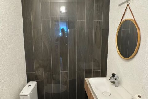 KARİZMA'DAN YENİ MH DE İÇ MİMAR TASARIMLI KİRALIK OFİS&DÜKKAN