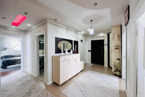 KARİZMA'DAN YENİ MH DE NOKTA KONUM'DA AÇIK CEPHELİ 3+1