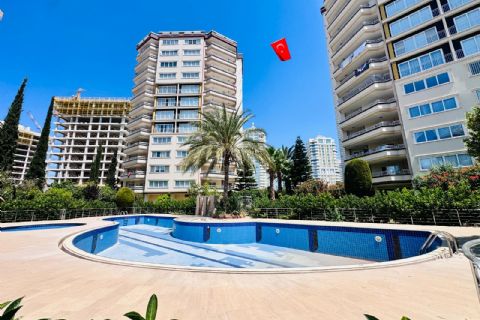 KARİZMA'DAN YENİŞEHİR'İN KALBİNDE ULTRA GENİŞ GÜVENLİKLİ 4+1