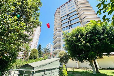 KARİZMA'DAN YENİŞEHİR'İN KALBİNDE ULTRA GENİŞ GÜVENLİKLİ 4+1