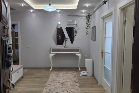 KARİZMA'DAN YENŞEHİR'İN KALBİNDE FIRSAT KİRALIK 4+1