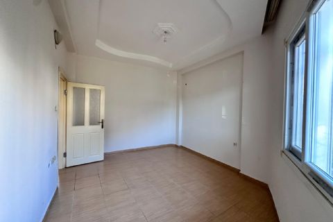 KARİZMA'DAN ZEMİN KAT KİRALIK BAĞIMSIZ MUTFAK 2+1