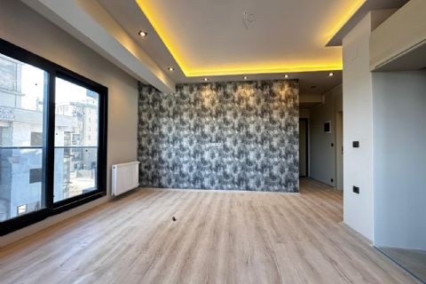 KUYULUK'TA 2.ÇEVREYOLU ÜZERİ YENİ TEK BLOKTA GENİŞ 1+1 DAİRE