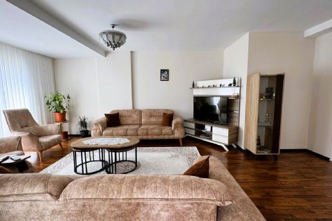 MENDERES MH DE FIRSAT AÇIK CEPHELİ SATILIK 3+1