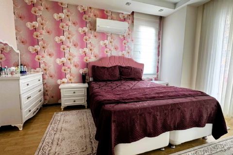 MENDERES MH DE FIRSAT AÇIK CEPHELİ SATILIK 3+1