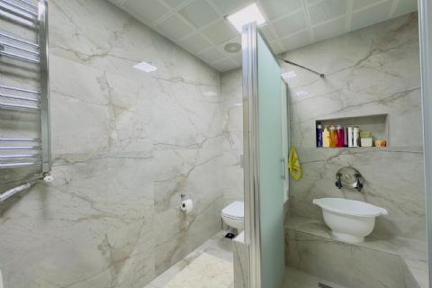 MENDERES MH DE TEK BLOK FULL JENERATÖR HAVUZLU CEPHE AÇIK 4+1