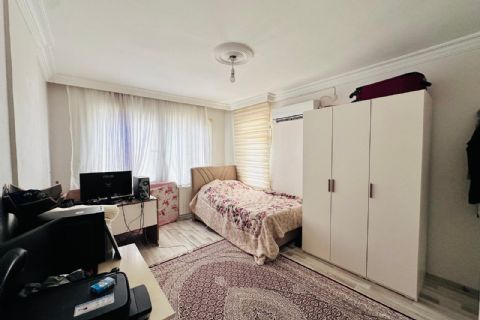MERKEZİ KONUMDA FULL YAPILI KOMBİLİ ÇİFT BANYOLU 3+1 