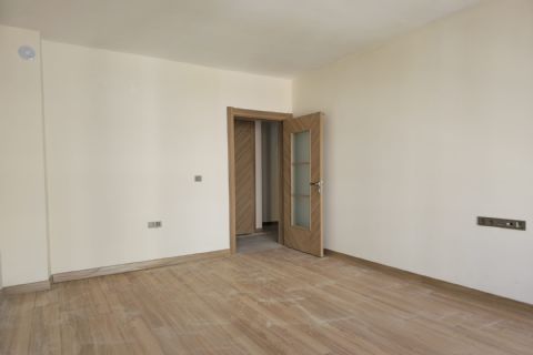 MEZİTLİ BOZON MH TOKİ DE KULLANIŞLI 2+1