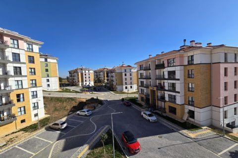 MEZİTLİ BOZON MH TOKİ DE KULLANIŞLI 2+1