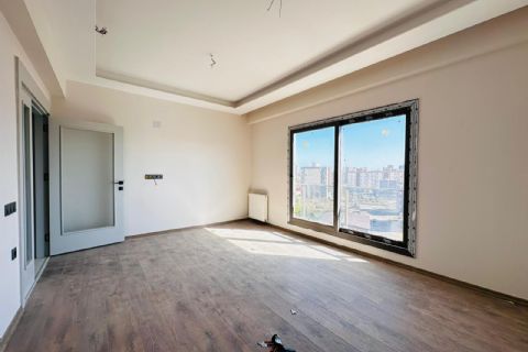 MEZİTLİ KUYULUK MH DE YATAY MİMARİ KONFORLU YAŞAM ALANI