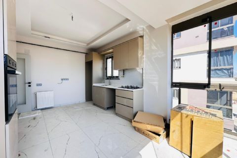 MEZİTLİ KUYULUK MH DE YATAY MİMARİ KONFORLU YAŞAM ALANI