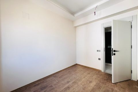 MEZİTLİ KUYULUK MH DE YATAY MİMARİ KONFORLU YAŞAM ALANI