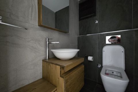 SAYAPARK CİVARI İKİ BLOKLU SİTEDE HAVUZLU GÜZEL KONUMLU 4+1