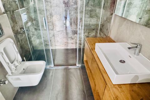 SAYAPARK CİVARI İKİ BLOKLU SİTEDE HAVUZLU GÜZEL KONUMLU 4+1