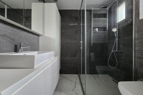 SAYAPARK CİVARI İKİ BLOKLU SİTEDE HAVUZLU GÜZEL KONUMLU 4+1