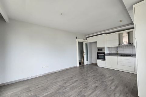 SAYAPARK CİVARI İKİ BLOKLU SİTEDE HAVUZLU GÜZEL KONUMLU 4+1