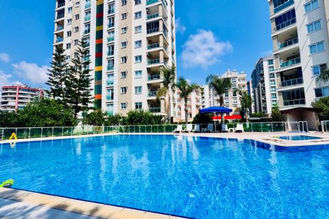 SAYAPARK CİVARI İKİ BLOKLU SİTEDE HAVUZLU GÜZEL KONUMLU 4+1