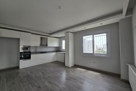 SAYAPARK CİVARI İKİ BLOKLU SİTEDE HAVUZLU GÜZEL KONUMLU 4+1