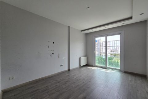 SAYAPARK CİVARI İKİ BLOKLU SİTEDE HAVUZLU GÜZEL KONUMLU 4+1