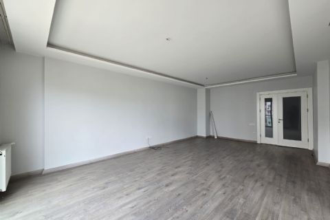 SAYAPARK CİVARI İKİ BLOKLU SİTEDE HAVUZLU GÜZEL KONUMLU 4+1
