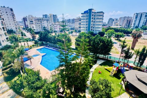 SAYAPARK CİVARI İKİ BLOKLU SİTEDE HAVUZLU GÜZEL KONUMLU 4+1