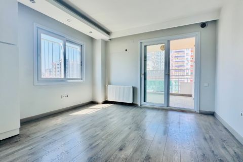 SAYAPARK CİVARI İKİ BLOKLU SİTEDE HAVUZLU GÜZEL KONUMLU 4+1