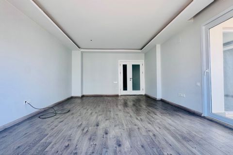 SAYAPARK CİVARI İKİ BLOKLU SİTEDE HAVUZLU GÜZEL KONUMLU 4+1