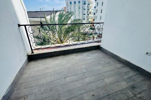 TAŞUCUNDA SİTE İÇERİSİNDE HAVUZLU KULLANILMAMIŞ SIFIR 2+1