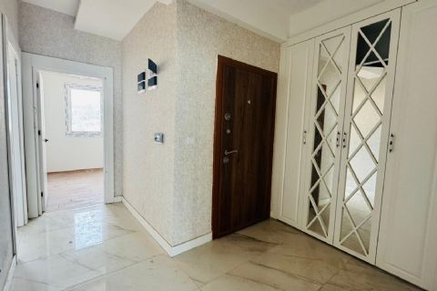 TAŞUCUNDA SİTE İÇERİSİNDE HAVUZLU KULLANILMAMIŞ SIFIR 2+1