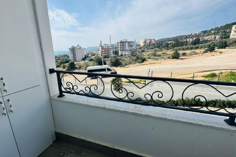 TAŞUCUNDA SİTE İÇERİSİNDE HAVUZLU KULLANILMAMIŞ SIFIR 2+1