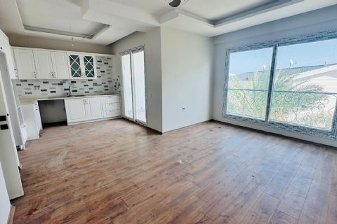 TAŞUCUNDA SİTE İÇERİSİNDE HAVUZLU KULLANILMAMIŞ SIFIR 2+1