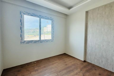 TAŞUCUNDA SİTE İÇERİSİNDE HAVUZLU KULLANILMAMIŞ SIFIR 2+1