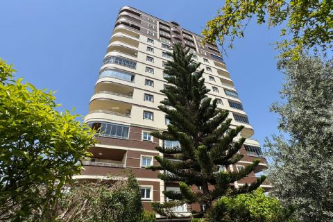 Viranşehir'de Deniz Manzaralı, Doğalgazlı 3+1 Satılık Daire