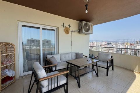 Viranşehir'de Deniz Manzaralı, Doğalgazlı 3+1 Satılık Daire