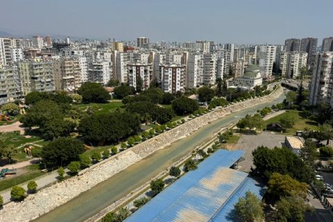 Viranşehir'de Deniz Manzaralı, Doğalgazlı 3+1 Satılık Daire
