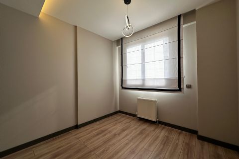 YENİŞEHİR 50.YIL TEK BLOK YATAY MİMARİ MODERN  2+1