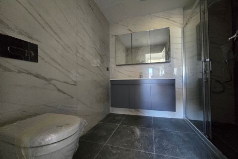 YENİŞEHİR 50.YIL'DA GÜLER İNŞAAT İMZALI YERDEN ISITMALI YATAY MİMARİ AİLEYE UYGUN TEK BLOK