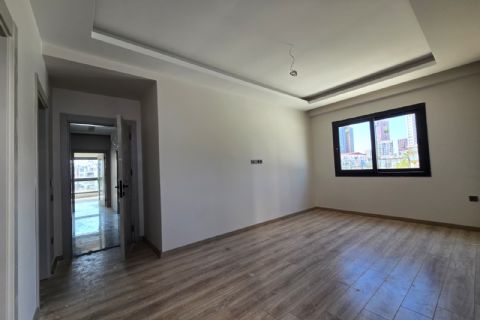 YENİŞEHİR 50.YIL'DA GÜLER İNŞAAT İMZALI YERDEN ISITMALI YATAY MİMARİ AİLEYE UYGUN TEK BLOK