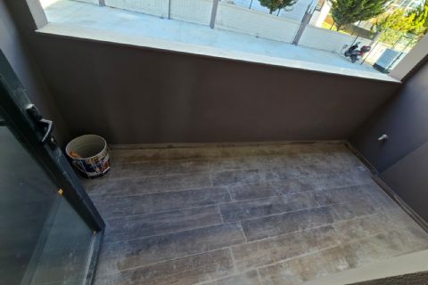 YENİŞEHİR 50.YIL'DA GÜLER İNŞAAT İMZALI YERDEN ISITMALI YATAY MİMARİ AİLEYE UYGUN TEK BLOK