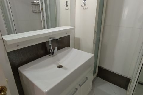 YENİŞEHİR FORUM CİVARI NEZİH BÖLGEDE GENİŞ BAĞIMSIZ 3+1