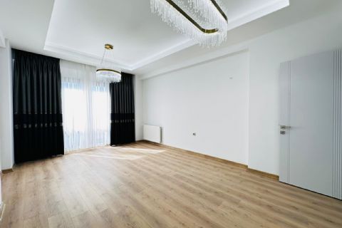 YENİŞEHİR'DE BATIKENT MH DE SIFIR TEK BLOK MODERN PROJE